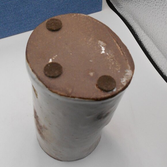 LUMIMARY ANGEL CANDLE HOLDER CERAMIC STUDIO POTTERY CYLINDRICAL OFF-WHITE HANDMA - Picture 8 of 11